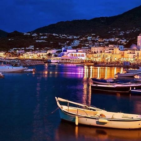 Hotel La Sirenella Lacco Ameno  المظهر الخارجي الصورة