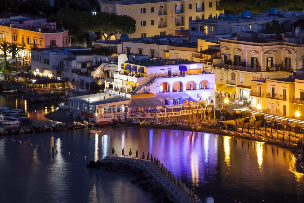 Hotel La Sirenella Lacco Ameno  المظهر الخارجي الصورة