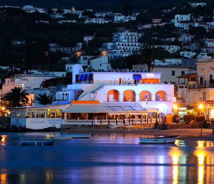 Hotel La Sirenella Lacco Ameno  المظهر الخارجي الصورة