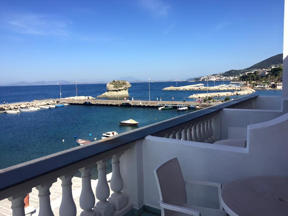Hotel La Sirenella Lacco Ameno  المظهر الخارجي الصورة